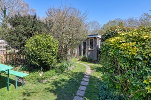 Photo 19- click for photo gallery